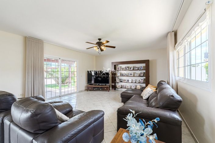 Image No.24-Villa de 4 chambres à vendre à Golf Del Sur