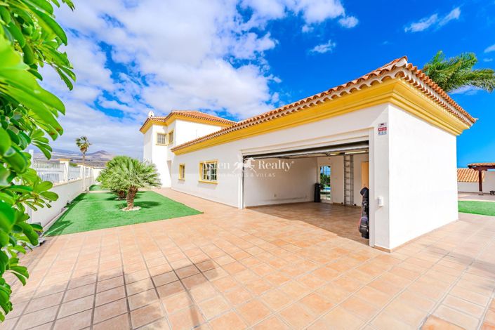 Image No.34-4 Bed Villa for sale