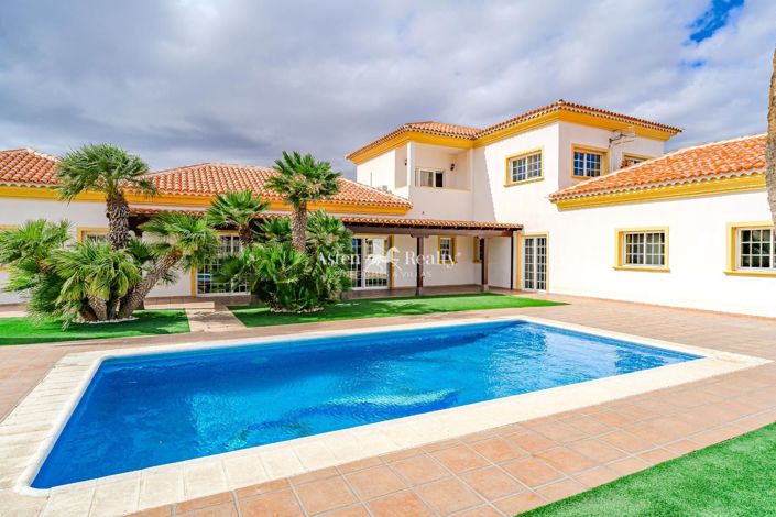 Image No.36-4 Bed Villa for sale