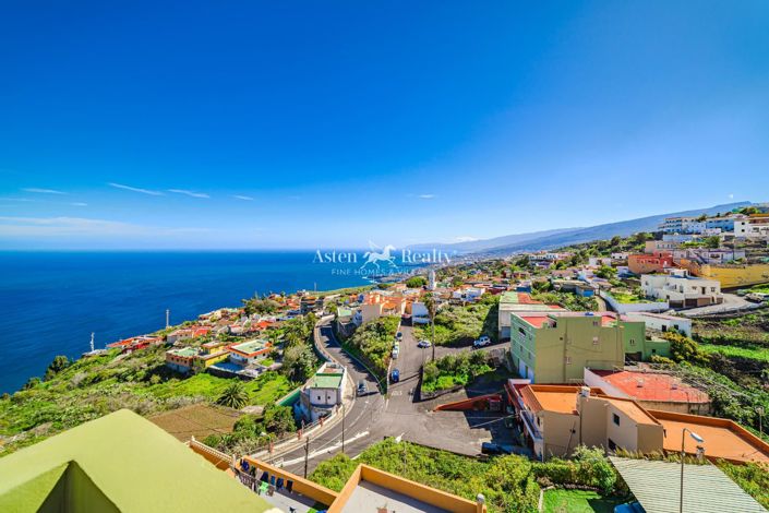 Image No.1-3 Bed House for sale