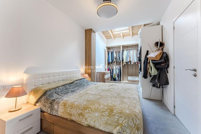 Image No.14-3 Bed Apartment for sale