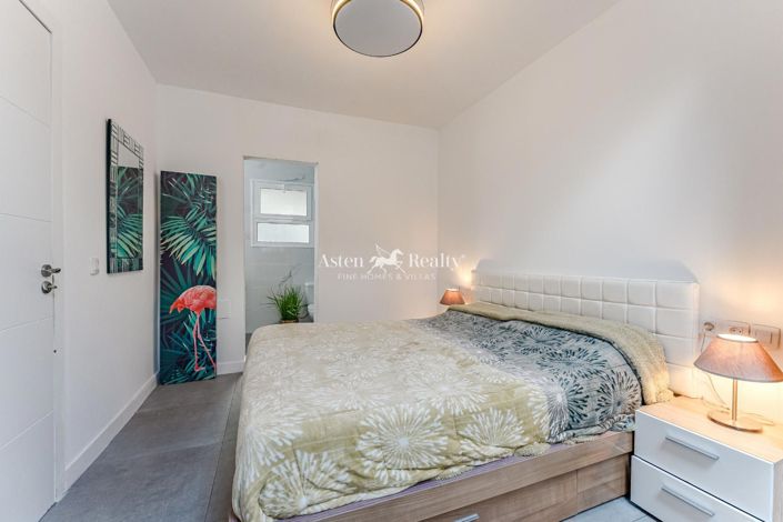Image No.15-3 Bed Apartment for sale