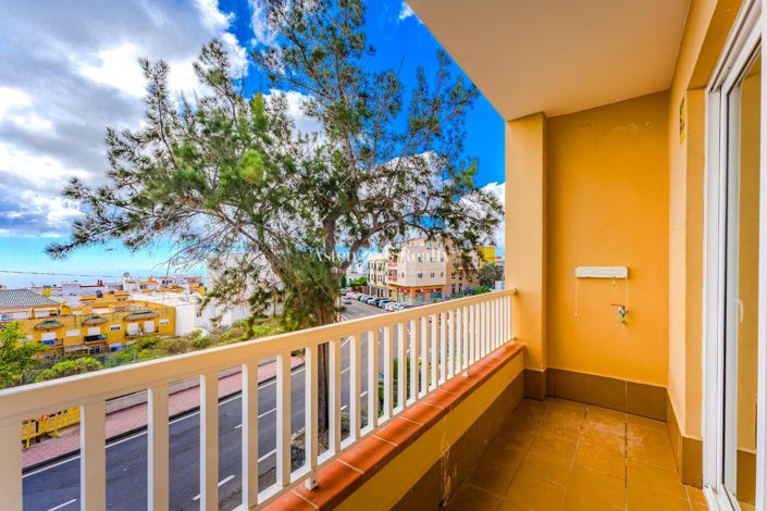 Image No.8-3 Bed Apartment for sale