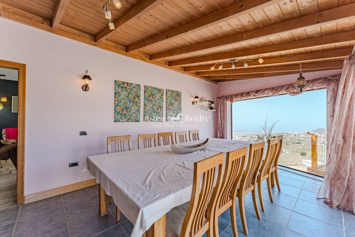 Image No.11-6 Bed Villa for sale