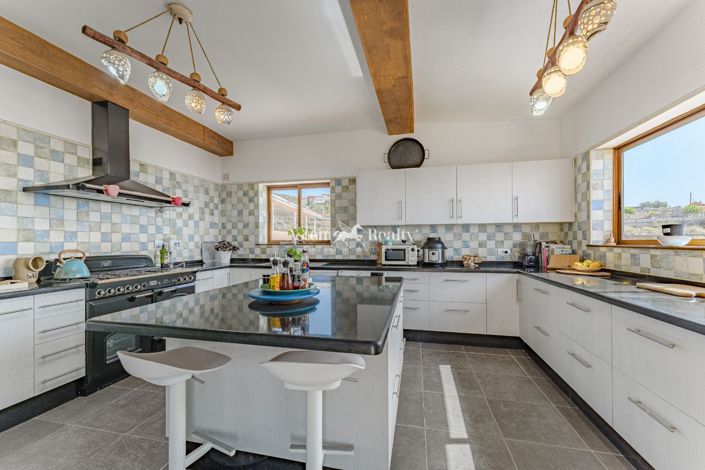 Image No.14-6 Bed Villa for sale