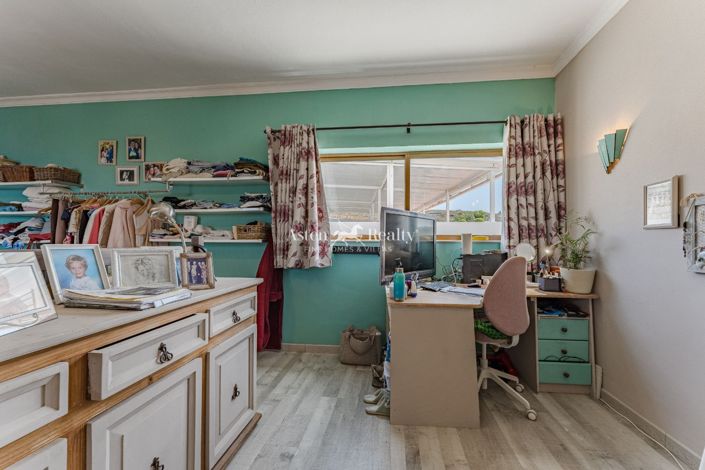 Image No.22-6 Bed Villa for sale