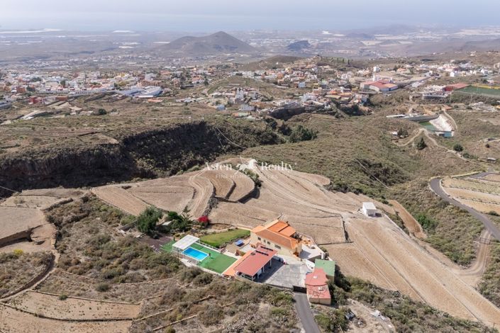 Image No.39-6 Bed Villa for sale