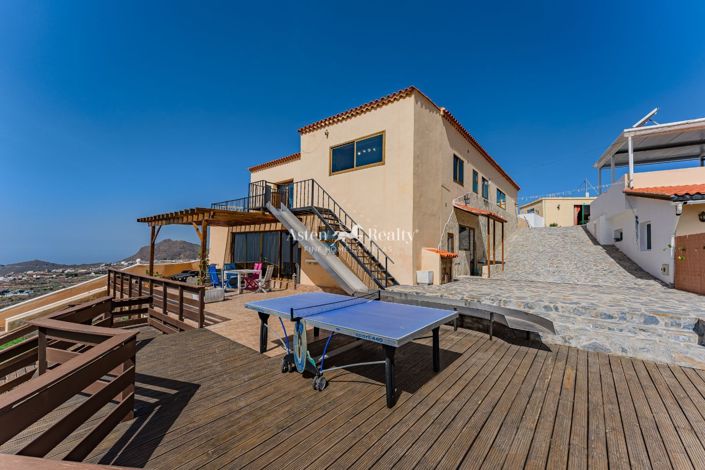 Image No.5-6 Bed Villa for sale