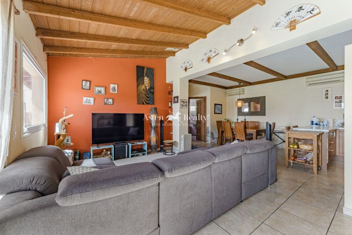 Image No.50-6 Bed Villa for sale