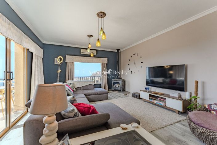 Image No.8-6 Bed Villa for sale