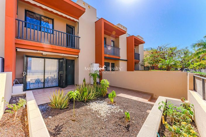 Image No.1-3 Bed House for sale