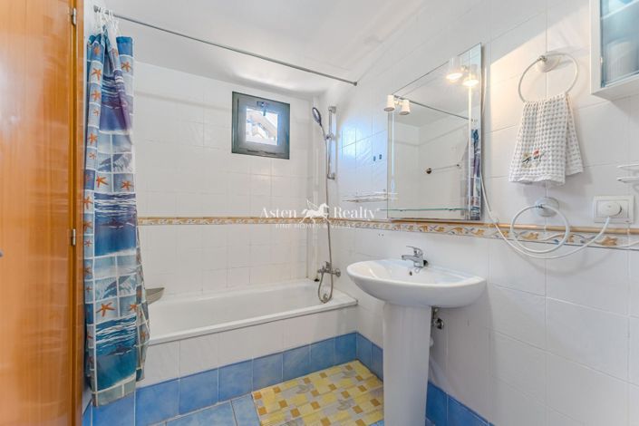 Image No.12-Maison de 3 chambres à vendre à Adeje