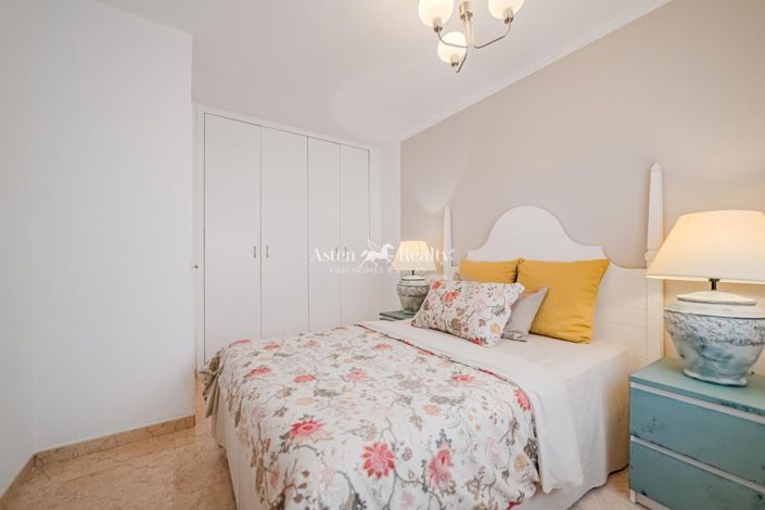 Image No.10-2 Bed Apartment for sale