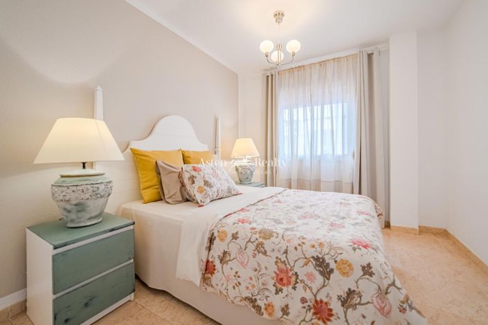 Image No.9-2 Bed Apartment for sale