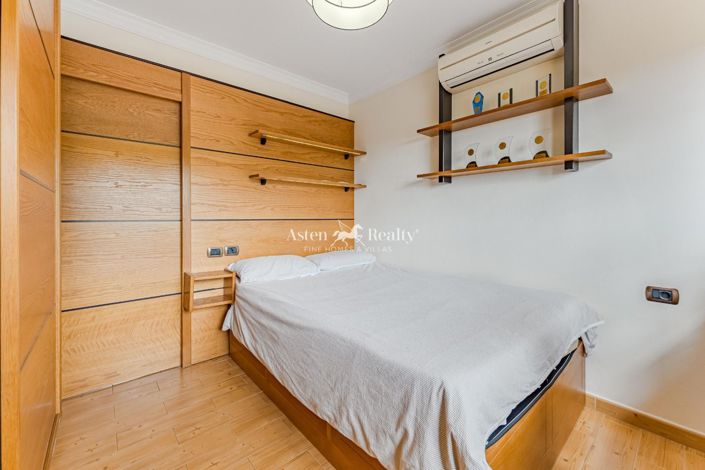 Image No.32-4 Bed Villa for sale