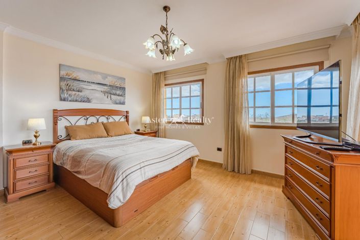 Image No.33-4 Bed Villa for sale