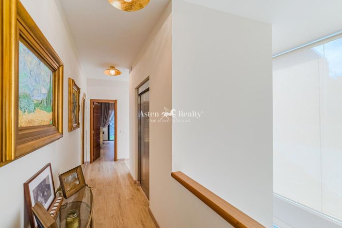 Image No.18-3 Bed Villa for sale