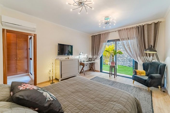 Image No.27-3 Bed Villa for sale