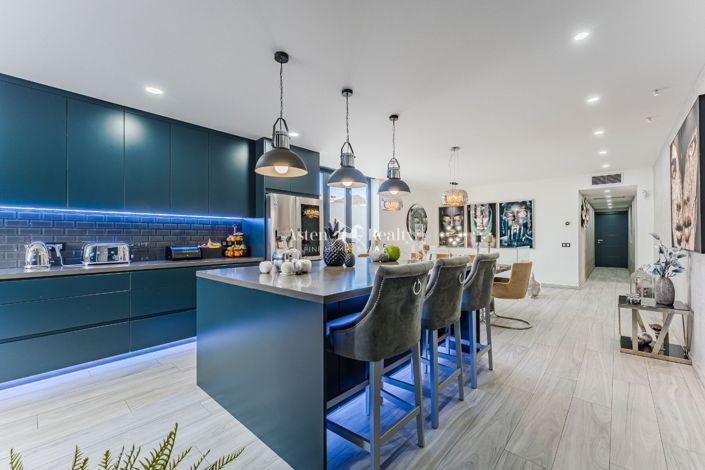 Image No.23-2 Bed Villa for sale