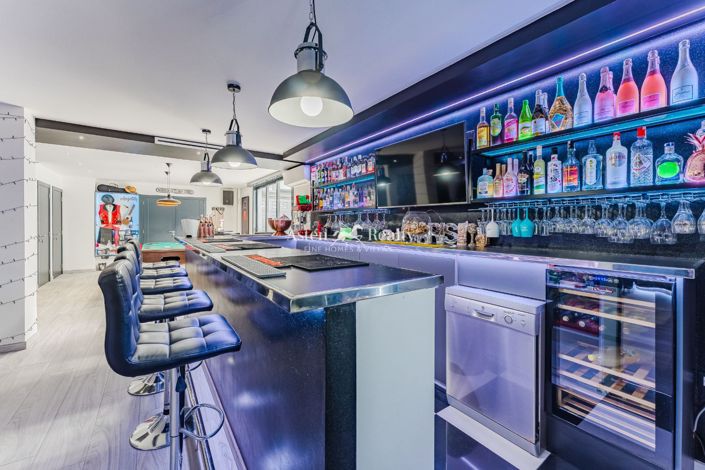 Image No.27-2 Bed Villa for sale