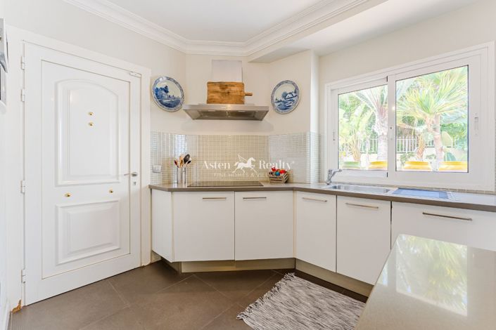 Image No.22-Villa de 4 chambres à vendre à Playa de las Americas