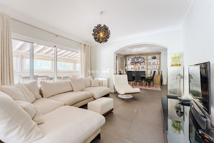 Image No.29-4 Bed Villa for sale