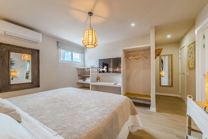 Image No.15-5 Bed Villa for sale