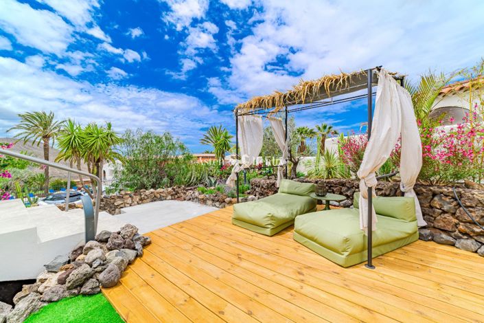 Image No.57-5 Bed Villa for sale