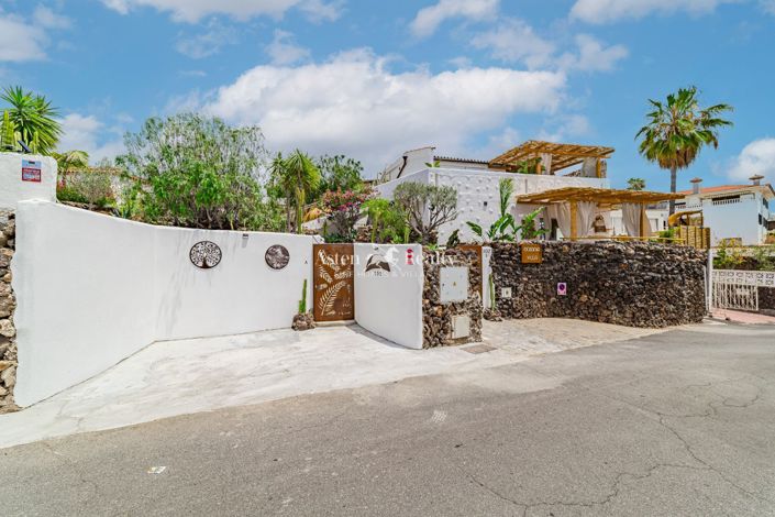 Image No.60-5 Bed Villa for sale