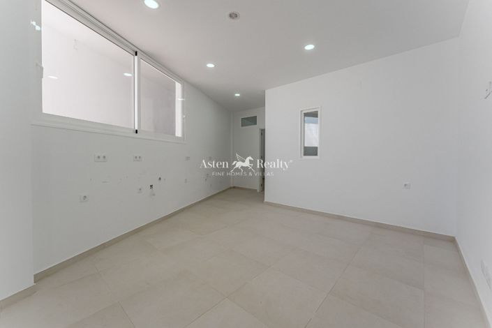 Image No.1-2 Bed Apartment for sale