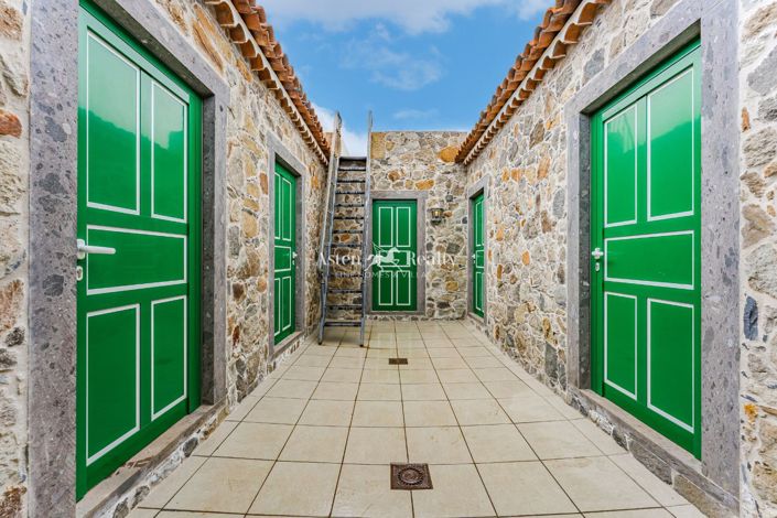 Image No.16-2 Bed House for sale