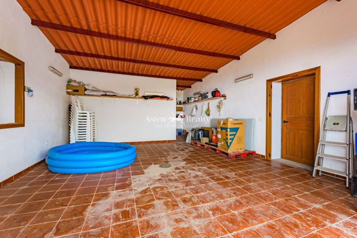 Image No.23-2 Bed House for sale