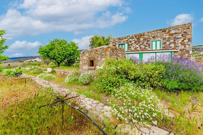 Image No.24-2 Bed House for sale