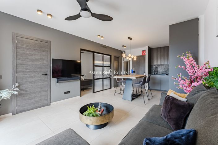 Image No.13-2 Bed Apartment for sale