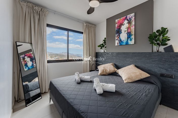 Image No.20-2 Bed Apartment for sale