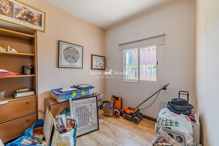 Image No.19-6 Bed Villa for sale