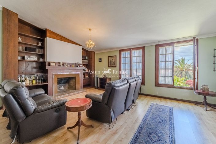 Image No.24-6 Bed Villa for sale