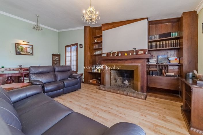 Image No.25-6 Bed Villa for sale