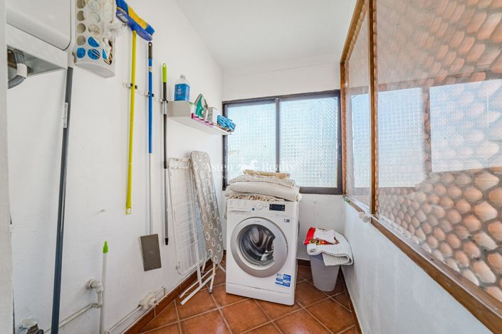 Image No.30-6 Bed Villa for sale