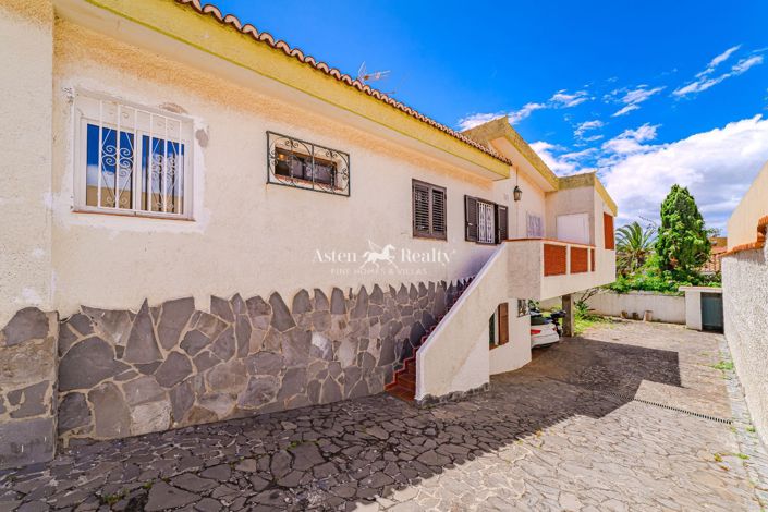 Image No.5-6 Bed Villa for sale