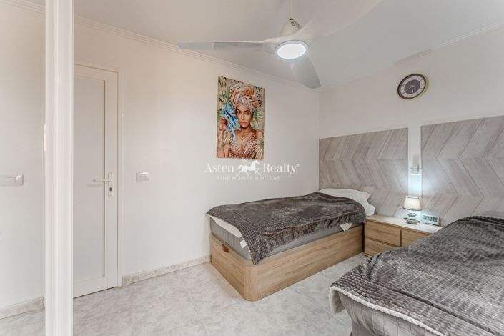 Image No.16-3 Bed House for sale