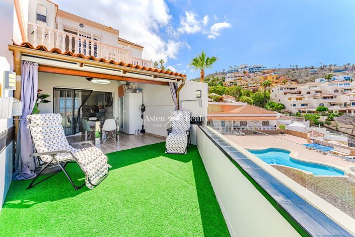 Image No.3-3 Bed House for sale