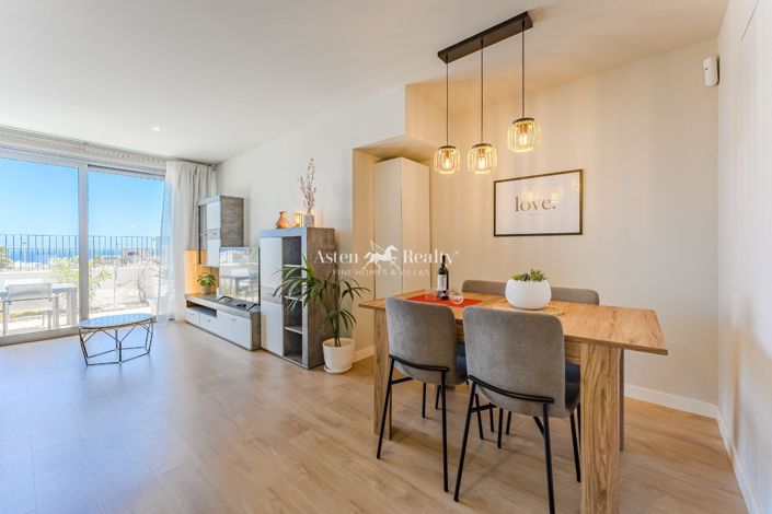 Image No.12-Appartement de 2 chambres à vendre à Abades