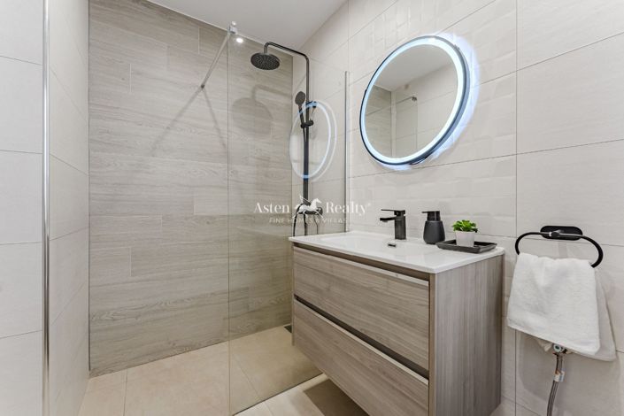 Image No.12-Appartement de 1 chambre à vendre à San Eugenio Alto