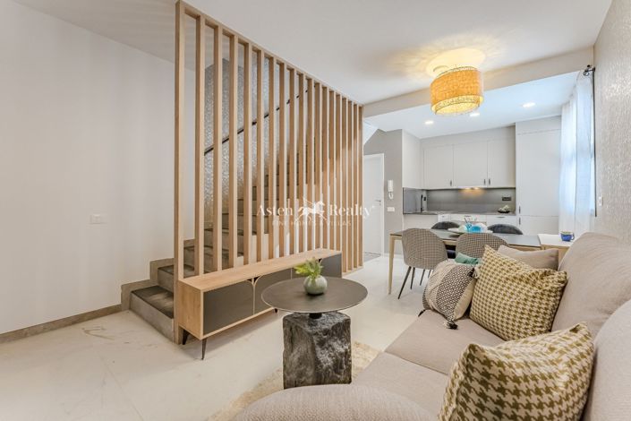 Image No.1-2 Bed House for sale