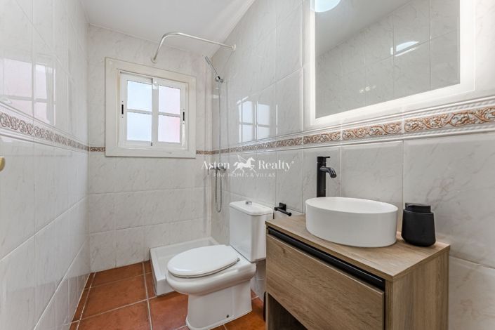 Image No.11-Maison de 4 chambres à vendre à Adeje