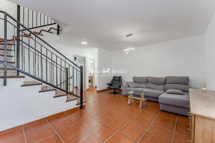 Image No.2-Maison de 4 chambres à vendre à Adeje