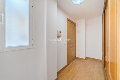 20647960