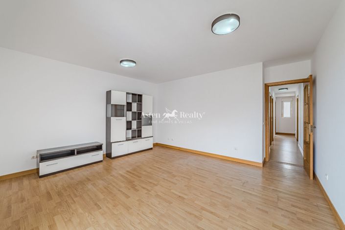 Image No.20-3 Bed Penthouse for sale
