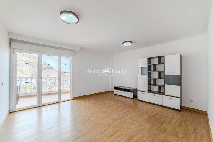 Image No.21-3 Bed Penthouse for sale
